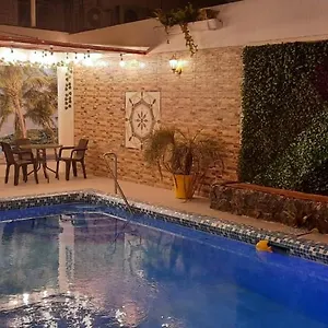 hostal-perla-real-inn.guayaquilhotels.org/