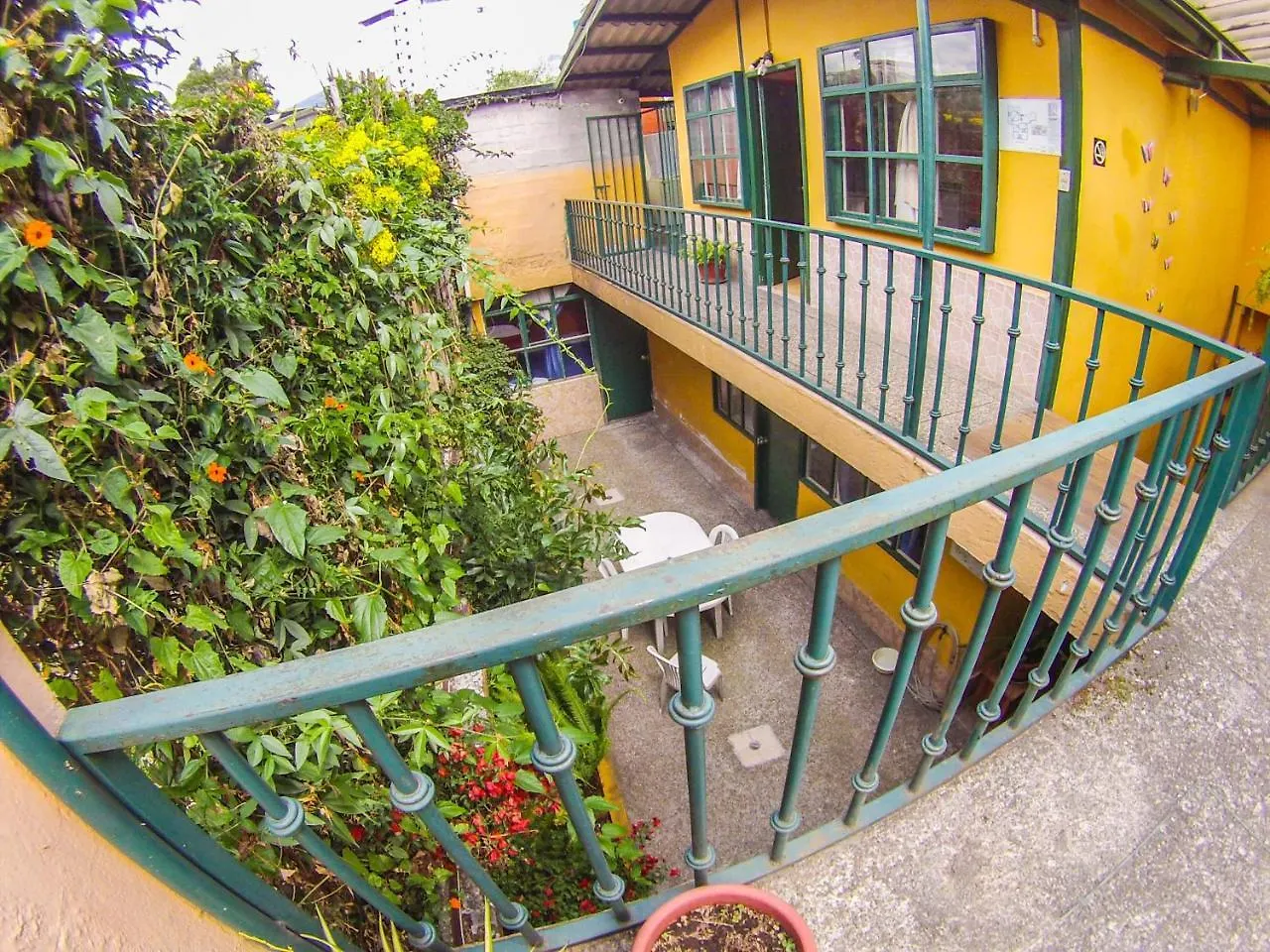 Hostal Alcala Quito Hostel
